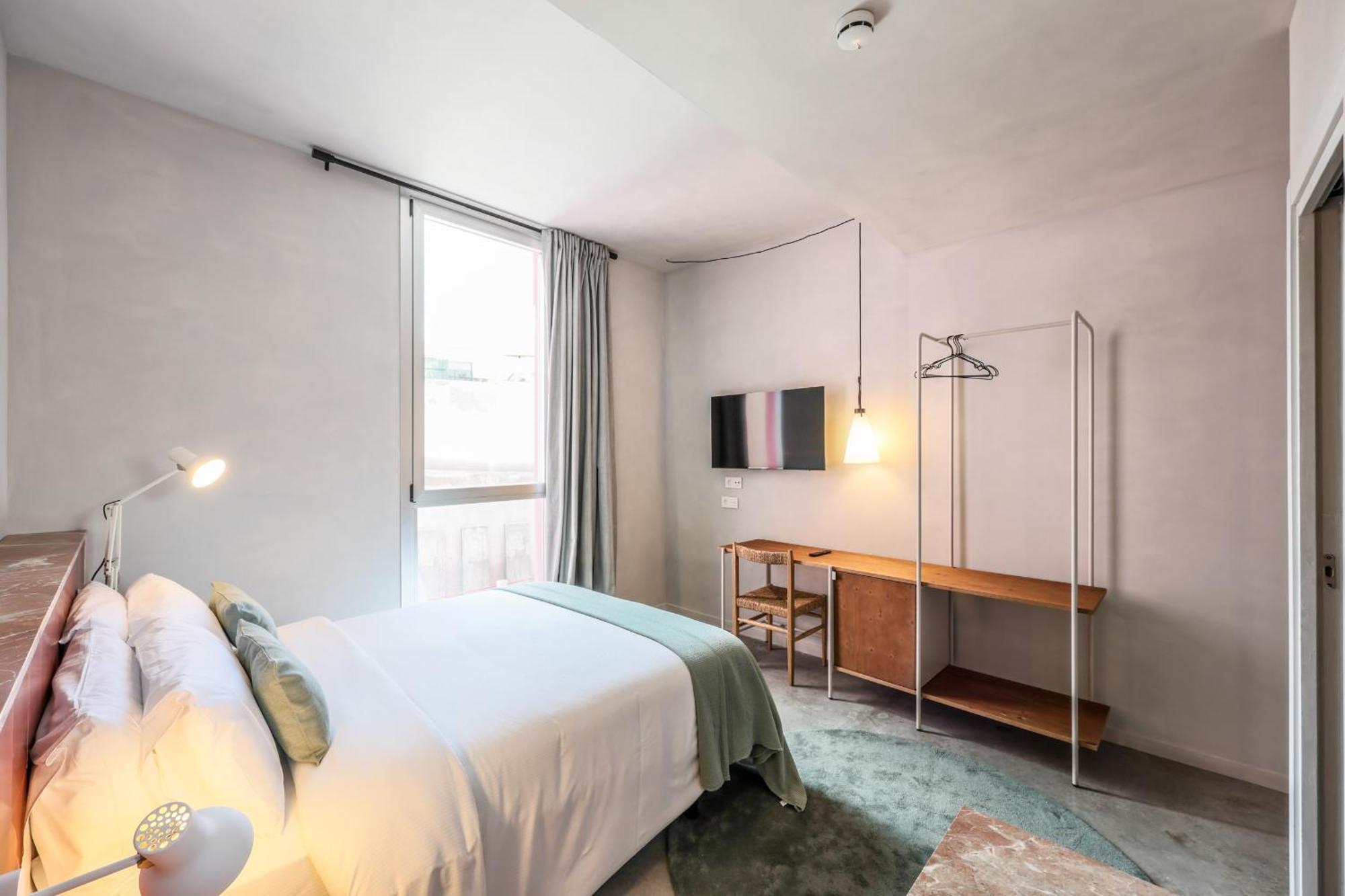Live Coworking - Self Service - Guest house