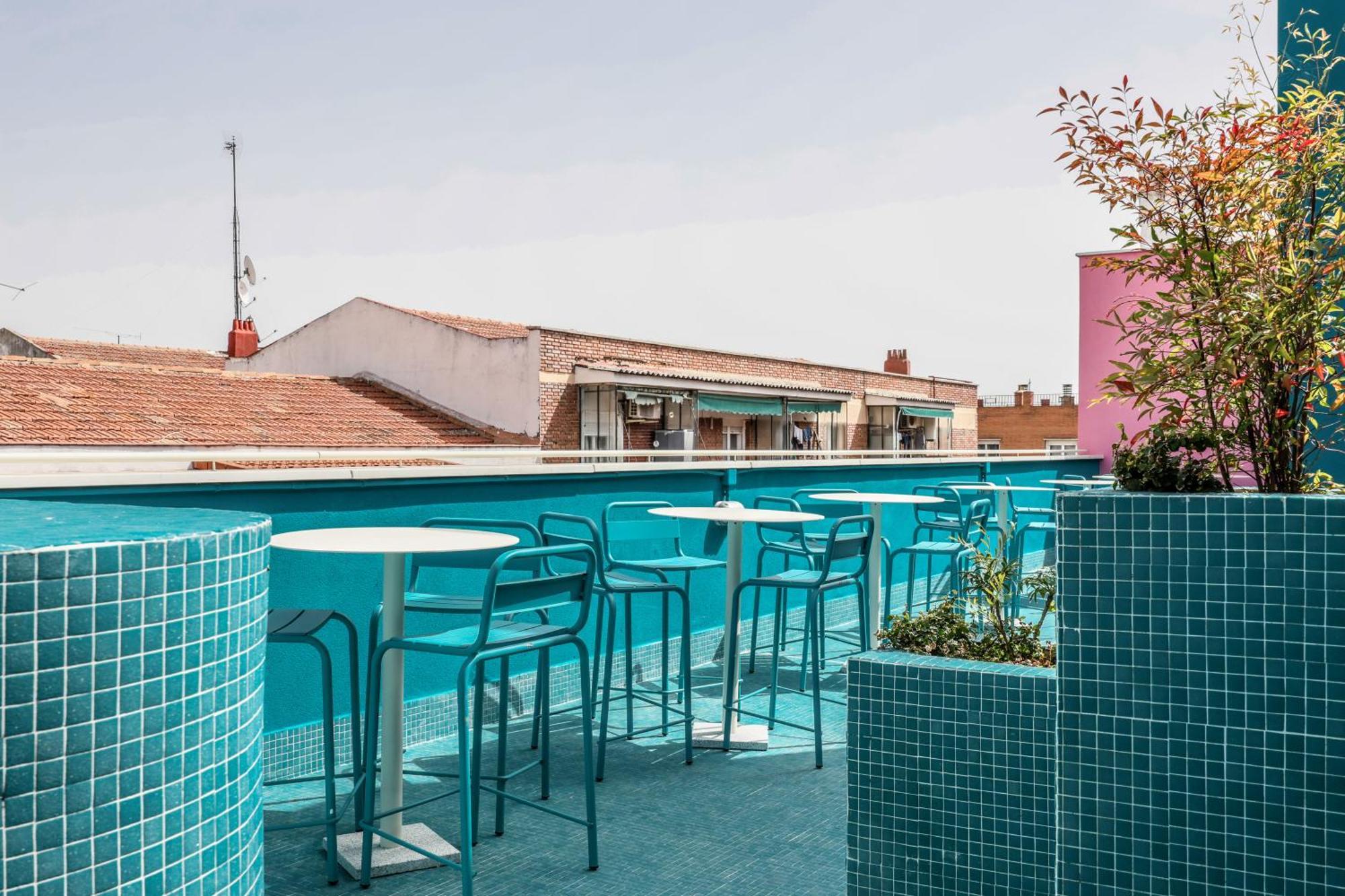 Live Coworking - Self Service - Guest house