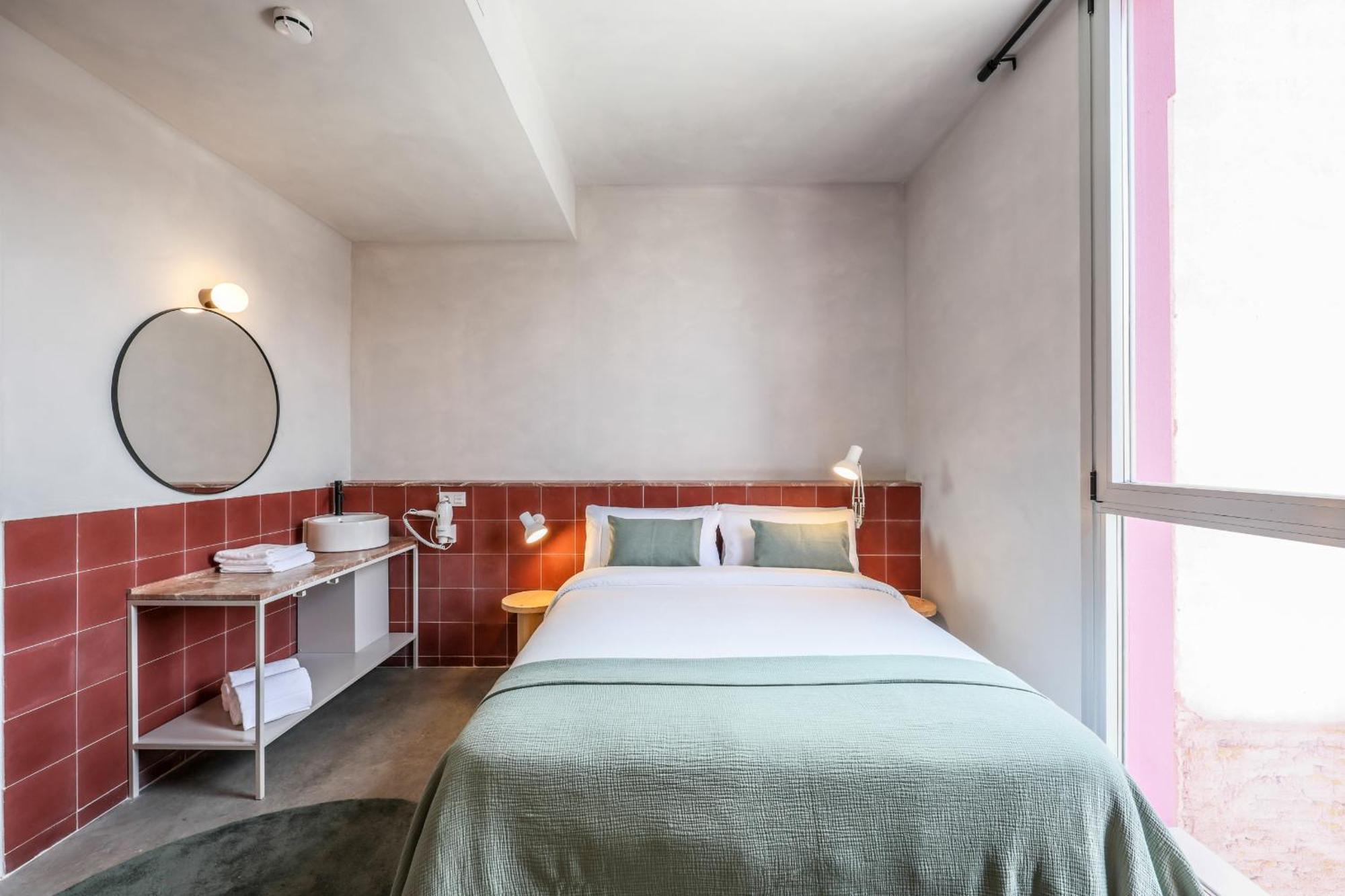 Live Coworking - Self Service - Guest house Madrid
