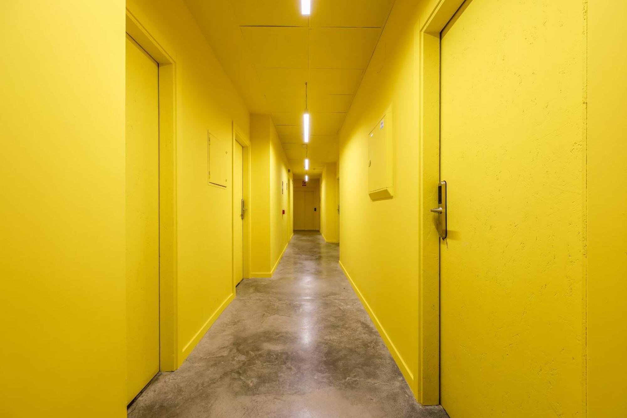Live Coworking - Self Service - Guest house