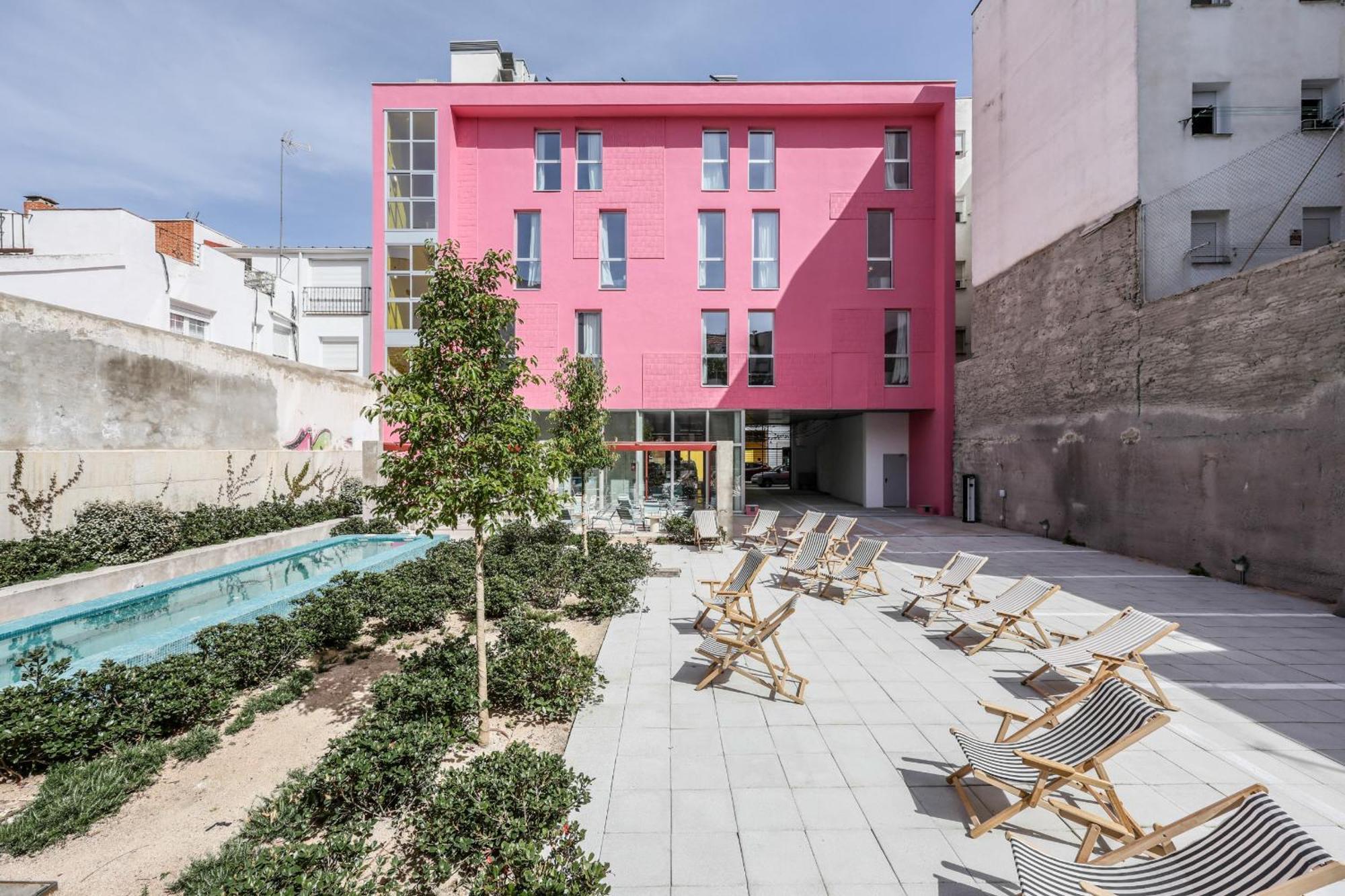 Live Coworking - Self Service - Guest house